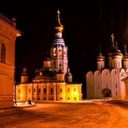 Город ночью, -32 градуса по Цельсию